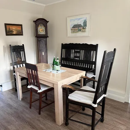 Altes Schaeferhues Altes Schaeferhues *